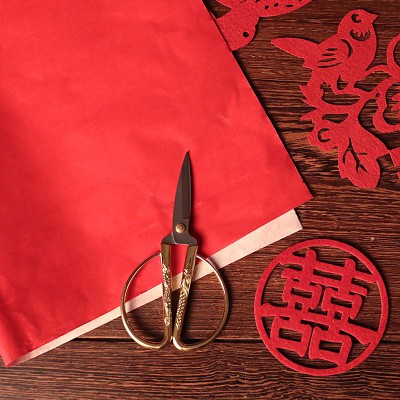 结婚红纸压井盖大张朱砂对联写字开工大吉婚礼道具创意用品剪纸图4