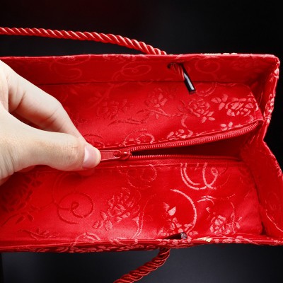 结婚用品创意彩礼袋礼金箱新娘陪嫁订婚红包袋定亲装钱聘礼首饰盒图3